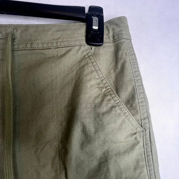 Eddie Bauer‎ Active Shorts Size 8 - Picture 4 of 8